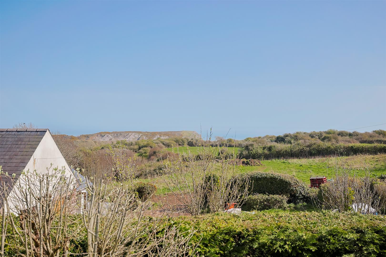 Milan House & Cottage, Overton Lane, Port Eynon, Swansea, SA3 1NR